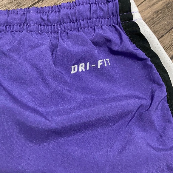 Nike Track Shorts - Picture 5 of 8